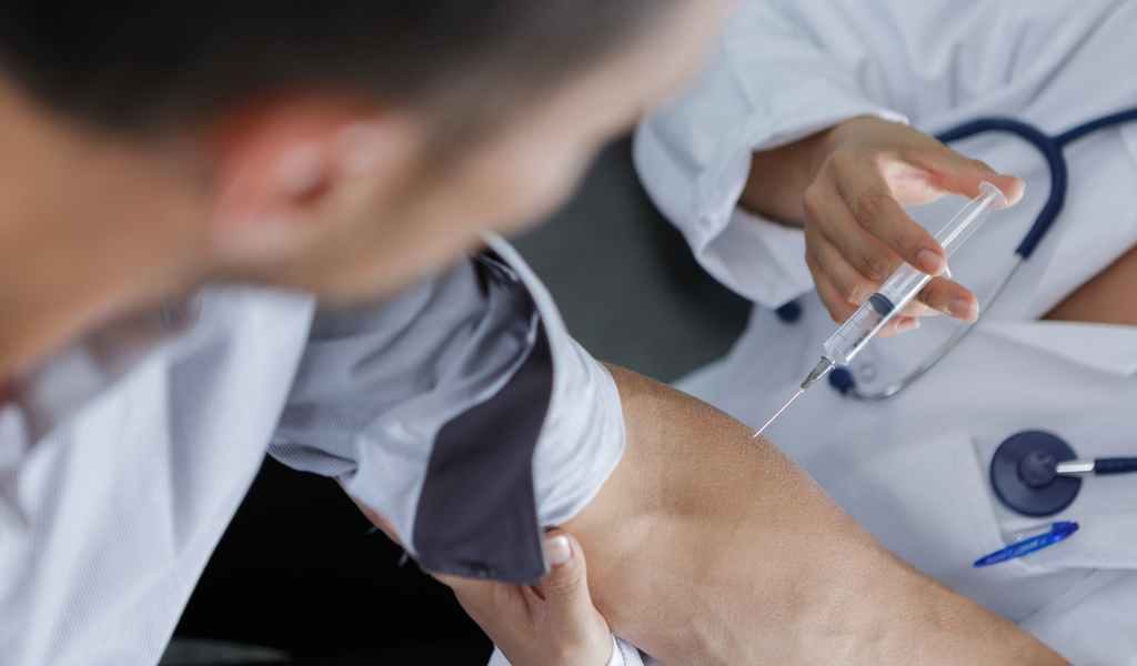 Нарколог на дом на метро Митино - вывод из запоя, снятие ломки, кодирование